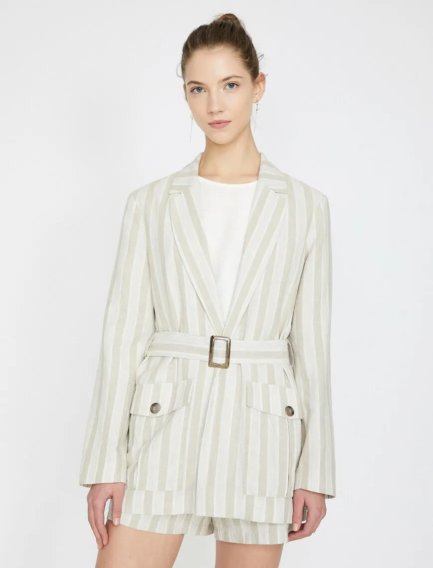 10610 Ecru Striped Blazer