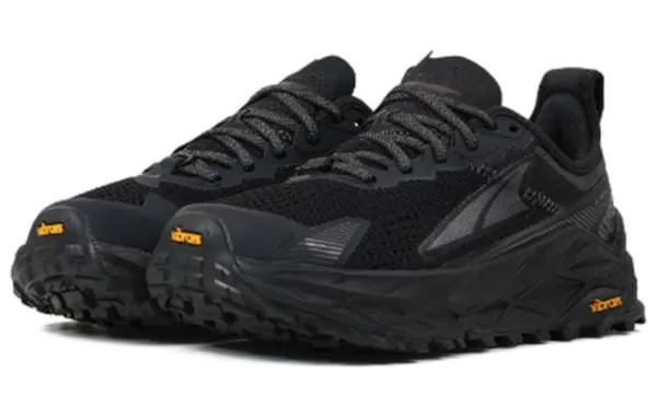 Altra Running Olympus 5 'Black' Sneakers, black