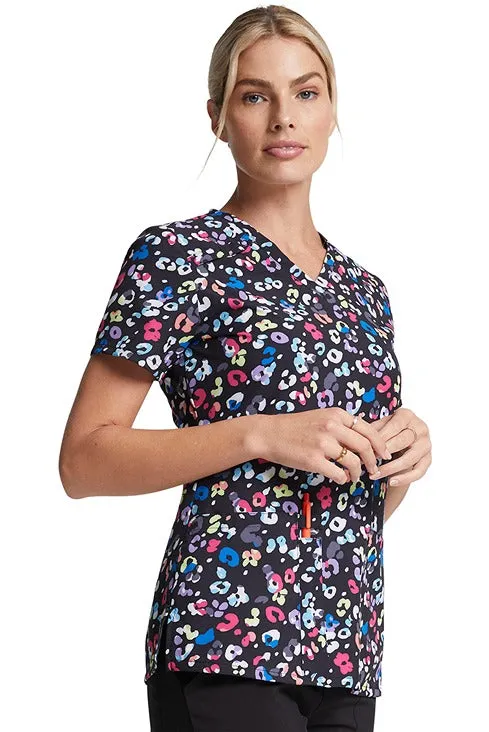 Dickies Women's V-Neck Print Scrub Top | Safari Pop