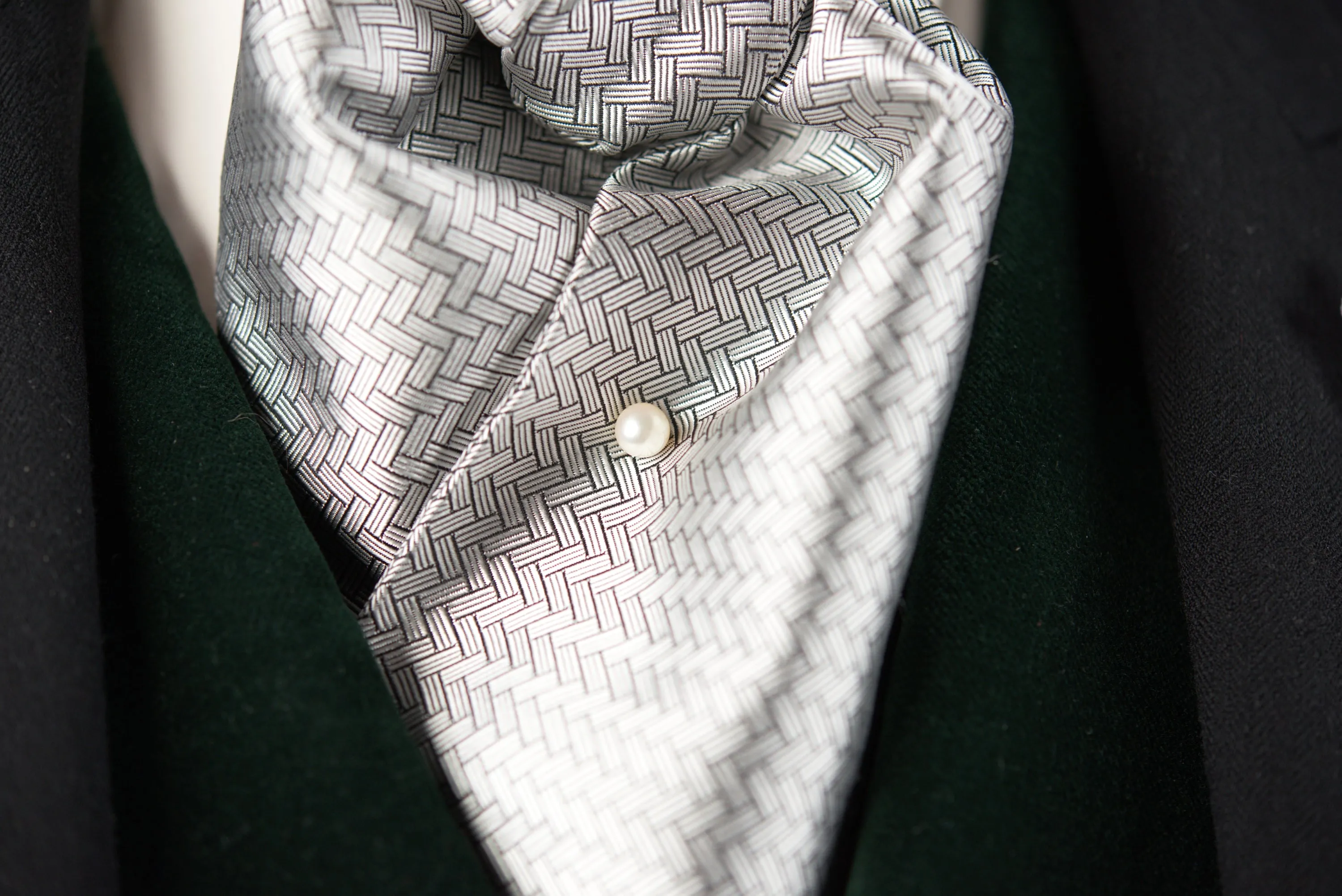 Silver Basketweave Formal Wedding Ascot