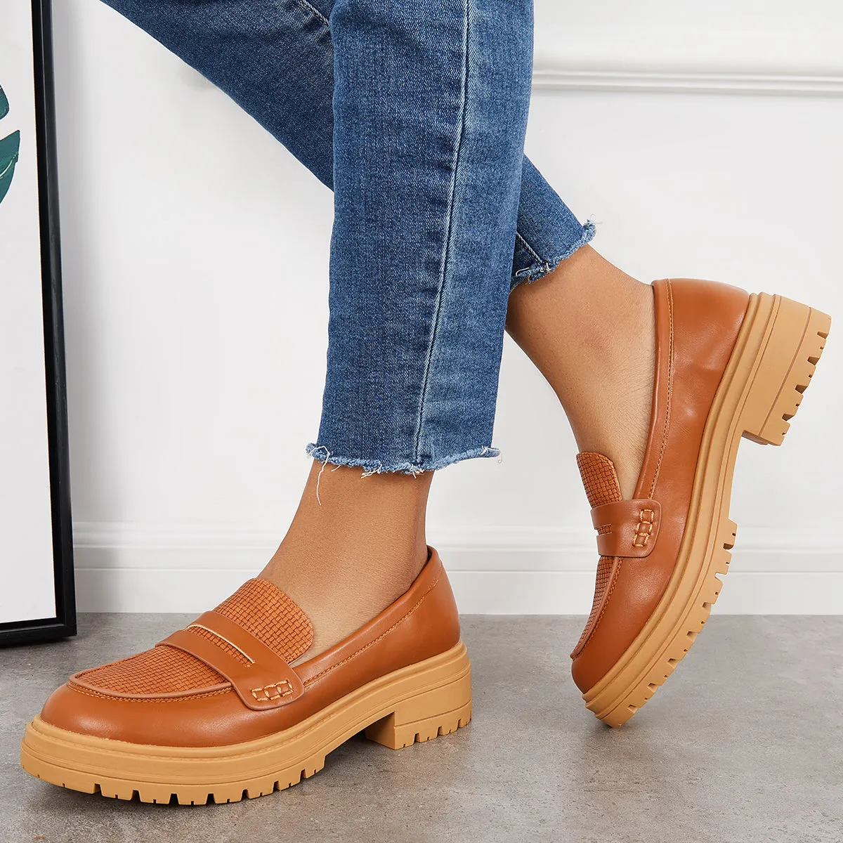 Women Slip on Platform Loafers Round Toe Work Shoes